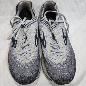 Brooks Women's Levitate 5 Running Shoes Gray Knit DNA AMP Size 9.5